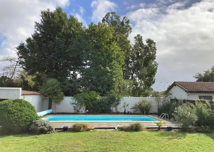 וילה Cassy By Interhome לנטון