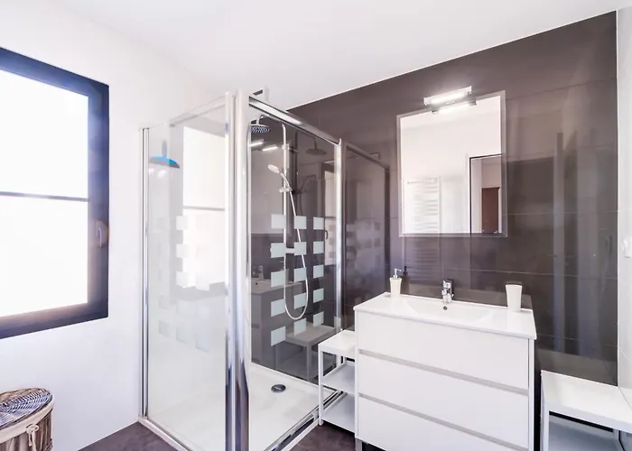 Cassy By Interhome Lanton