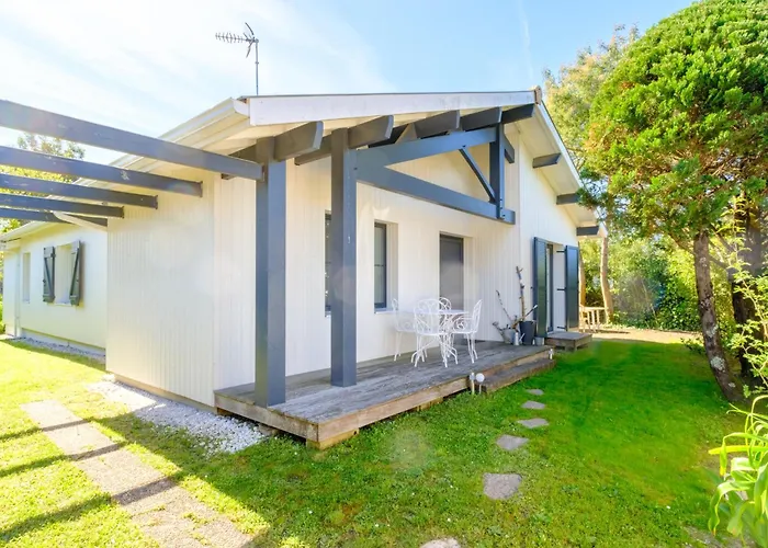 Cassy By Interhome לנטון