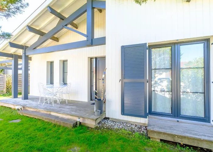 Villa Cassy By Interhome *