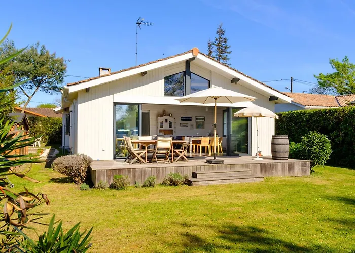 Villa Cassy By Interhome